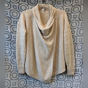 Venus Snap Closure Cowl Neck Sweater. Size small.